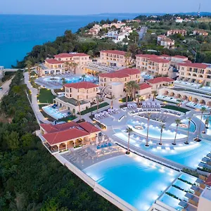 https://cora-hotel-spa-resort.hotelschalkidiki.net